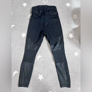 Ingrid & Isabel Black Maternity Legging